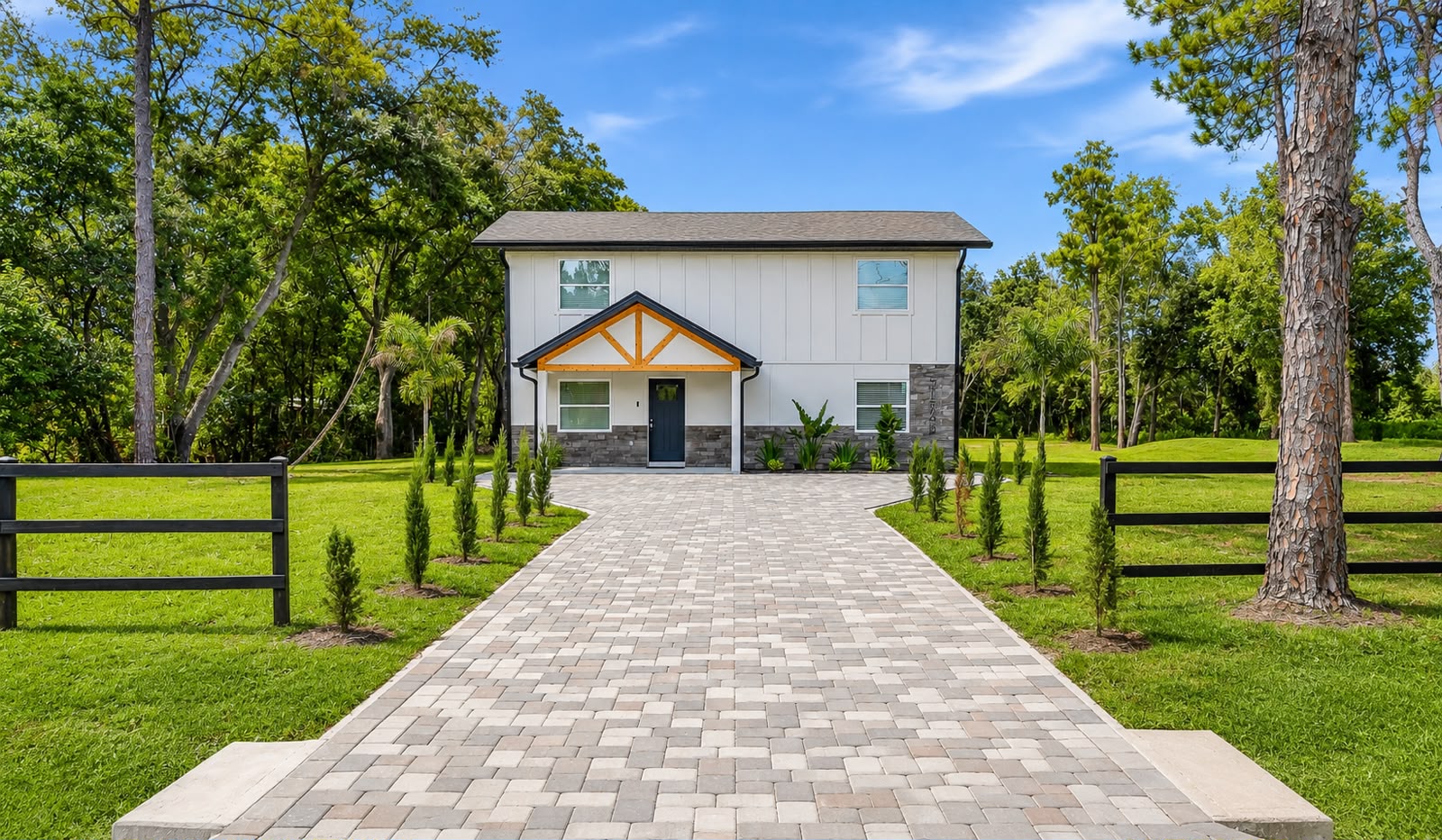 31848 Hedgerow Dr, Wesley Chapel FL