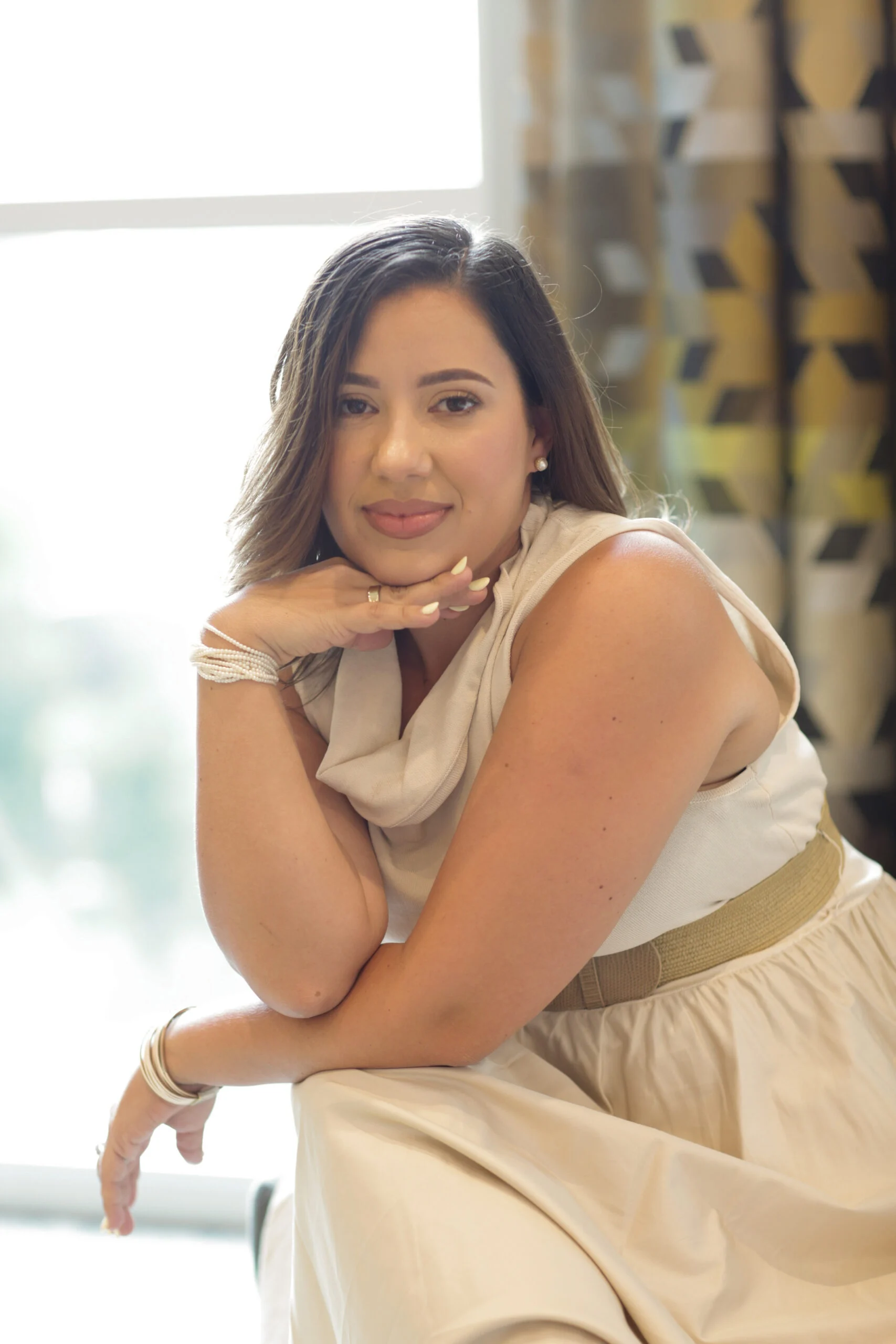 Headshot of Joana Lopez, Solara Real Estate Group
